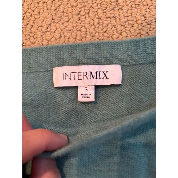 Intermix - Reese Off-the-Shoulder Sweater - XS - Picture 2 of 5